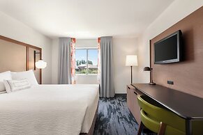 Fairfield Inn by Marriott Visalia Sequoia