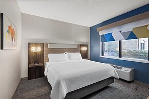 Holiday Inn Express Grove City by IHG