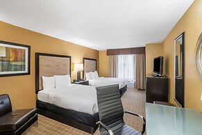 La Quinta Inn & Suites by Wyndham Hot Springs