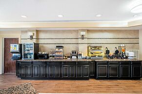 La Quinta Inn & Suites by Wyndham Hot Springs