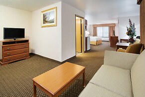 Holiday Inn Express & Suites Marion by IHG