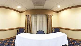 Holiday Inn Express & Suites Byron by IHG