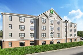 Holiday Inn Express & Suites Byron by IHG