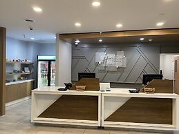 Holiday Inn Express Hotel & Suites Plymouth by IHG