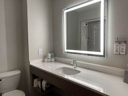 Holiday Inn Express Hotel & Suites Plymouth by IHG