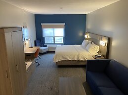 Holiday Inn Express Hotel & Suites Plymouth by IHG