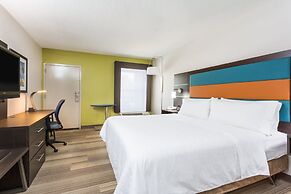 Holiday Inn Express Plymouth by IHG