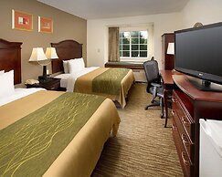 Comfort Inn & Suites Airport Dulles - Gateway