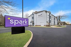 Spark by Hilton Sterling Dulles Airport