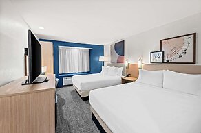 Spark by Hilton Sterling Dulles Airport