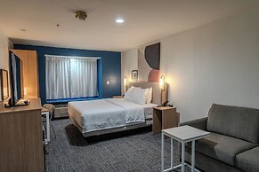 Spark by Hilton Sterling Dulles Airport
