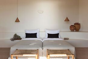 Porto Mykonos Hotel