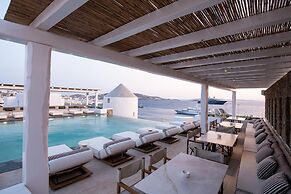 Porto Mykonos Hotel