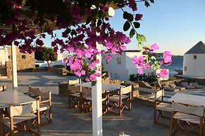 Porto Mykonos Hotel