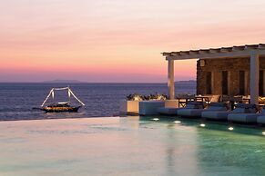 Porto Mykonos Hotel