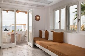 Porto Mykonos Hotel