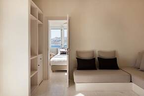 Porto Mykonos Hotel