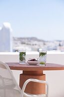 Porto Mykonos Hotel