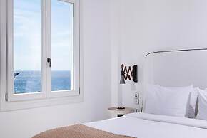 Porto Mykonos Hotel