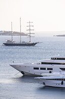 Porto Mykonos Hotel