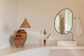 Porto Mykonos Hotel