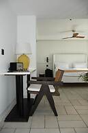 Porto Mykonos Hotel