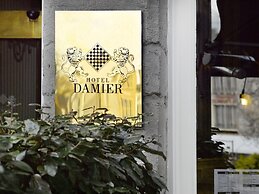 Hotel Damier