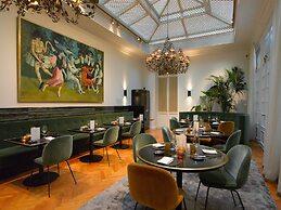 Hotel Damier