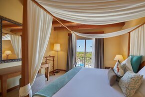 Pula Suites Boutique Resort