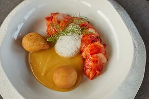 Pula Suites Boutique Resort