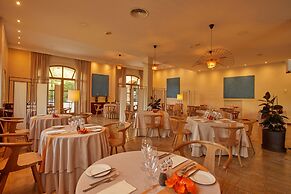 Pula Suites Boutique Resort