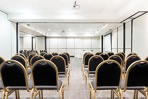 Loi Suites Recoleta Hotel