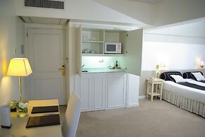 Loi Suites Recoleta Hotel