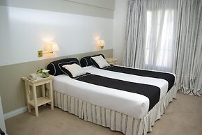 Loi Suites Recoleta Hotel