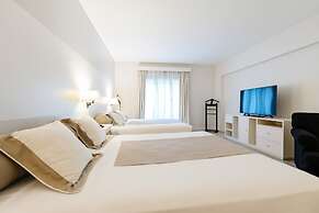 Loi Suites Recoleta Hotel