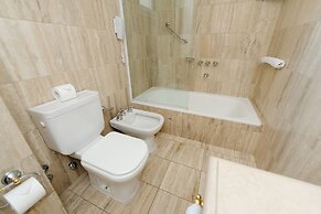 Loi Suites Recoleta Hotel