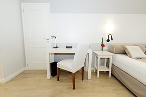 Loi Suites Recoleta Hotel