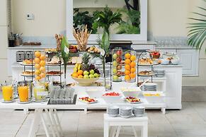 Loi Suites Recoleta Hotel