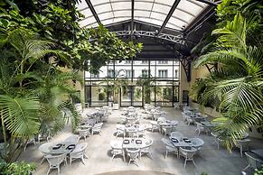 Loi Suites Recoleta Hotel