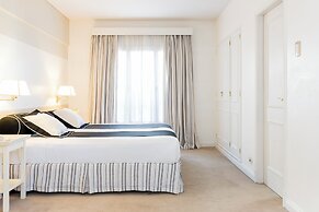 Loi Suites Recoleta Hotel