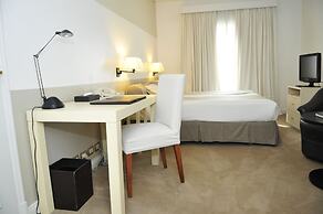 Loi Suites Recoleta Hotel