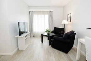 Loi Suites Recoleta Hotel