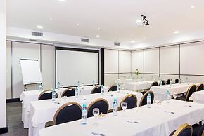 Loi Suites Recoleta Hotel