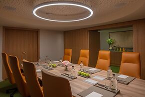 Anantara Plaza Nice Hotel - A Leading Hotel of the World