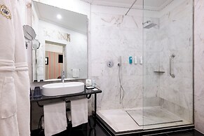 Grand Hotel Palace Rome