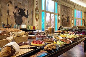 Grand Hotel Palace Rome