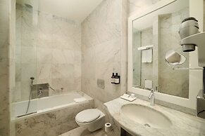 NH Venezia Santa Lucia