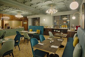 NH Venezia Santa Lucia