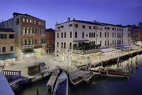 NH Venezia Santa Lucia