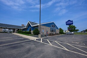 AmericInn by Wyndham Monroe